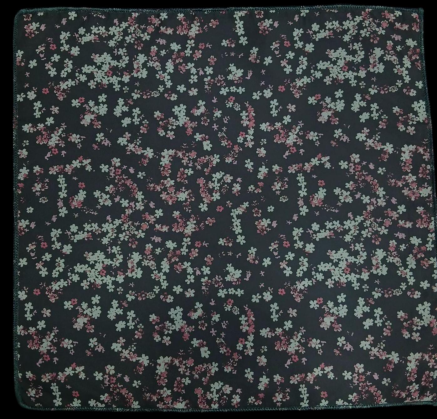 BLACK MINI FLORAL POCKET SQUARE