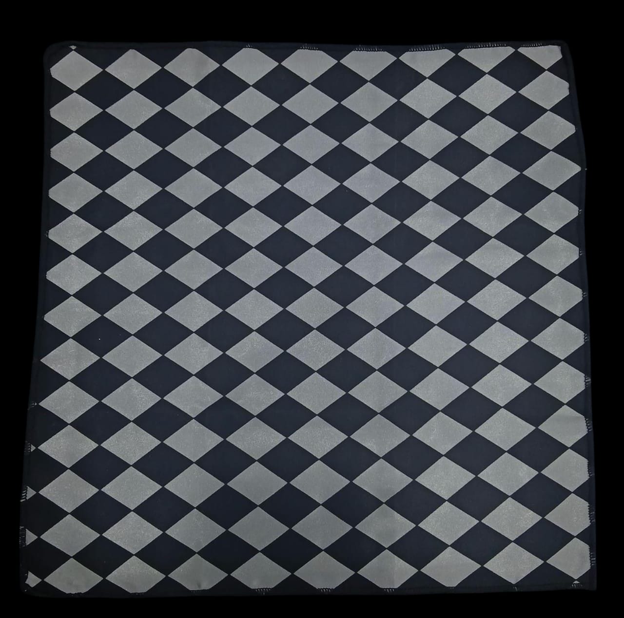 BLACK SILVER DIAMOND POCKET SQUARE