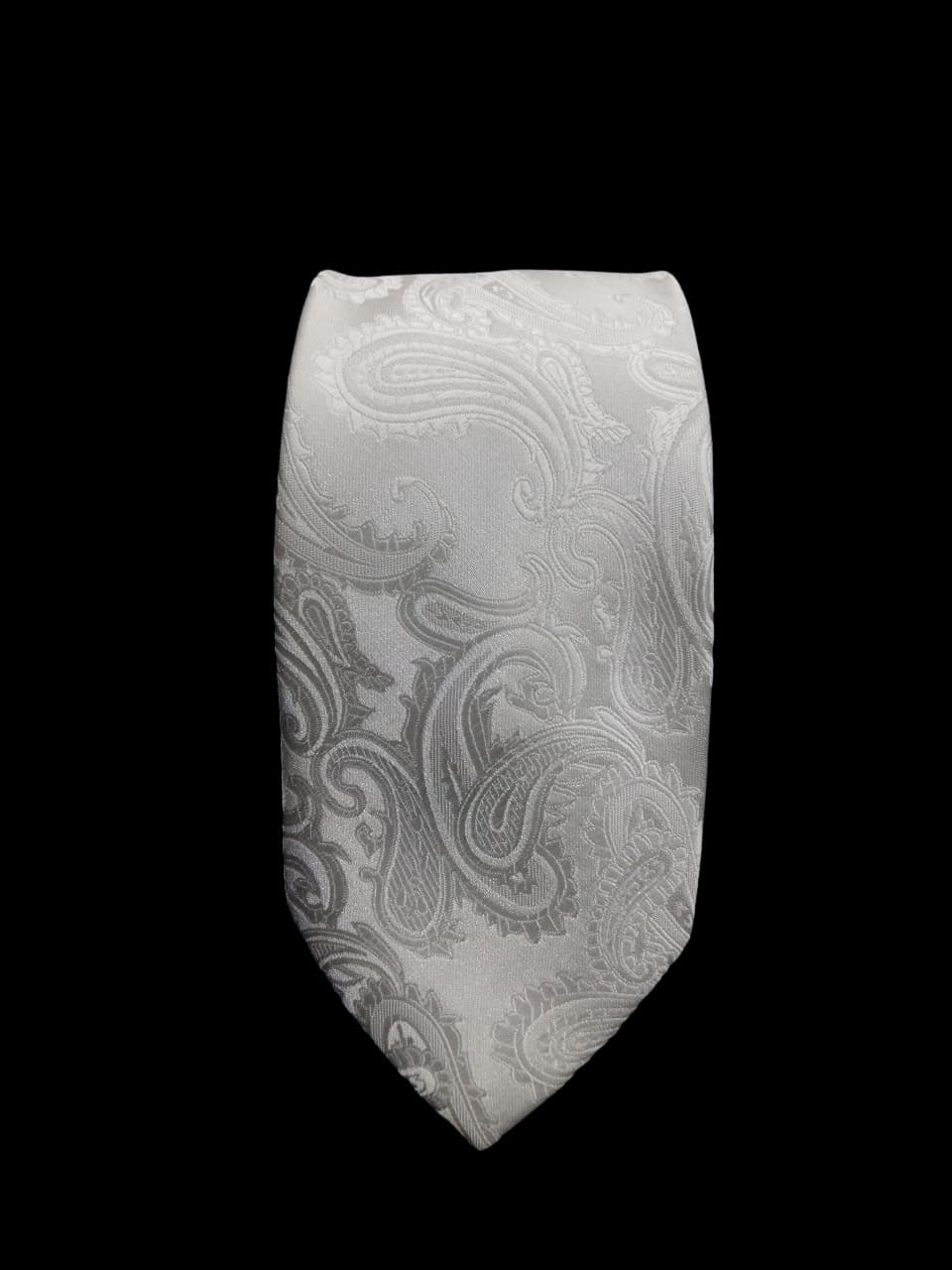 WHITE PAISLEY CLASSIC TIE