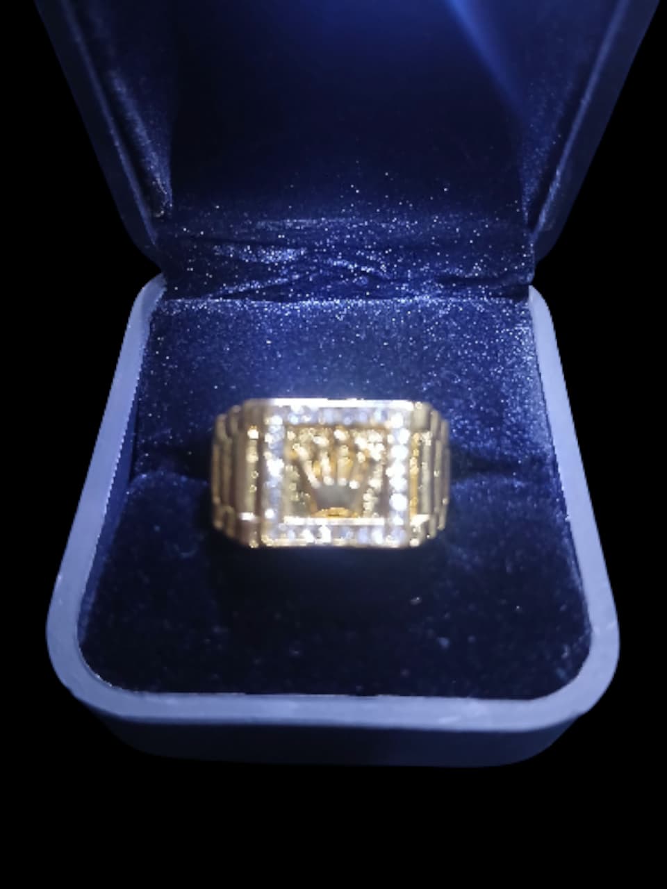 GOLD CROWN GLORY RING