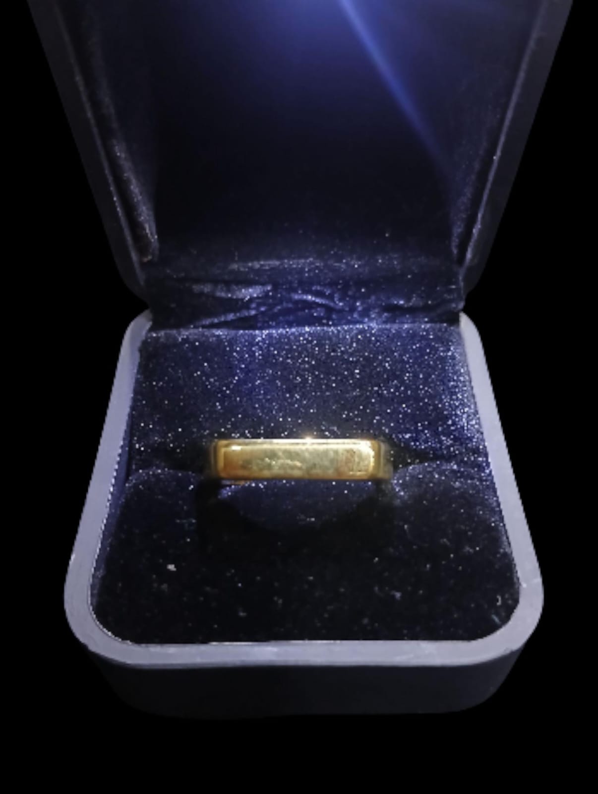 CLASSIC GOLD BAR BAND RING